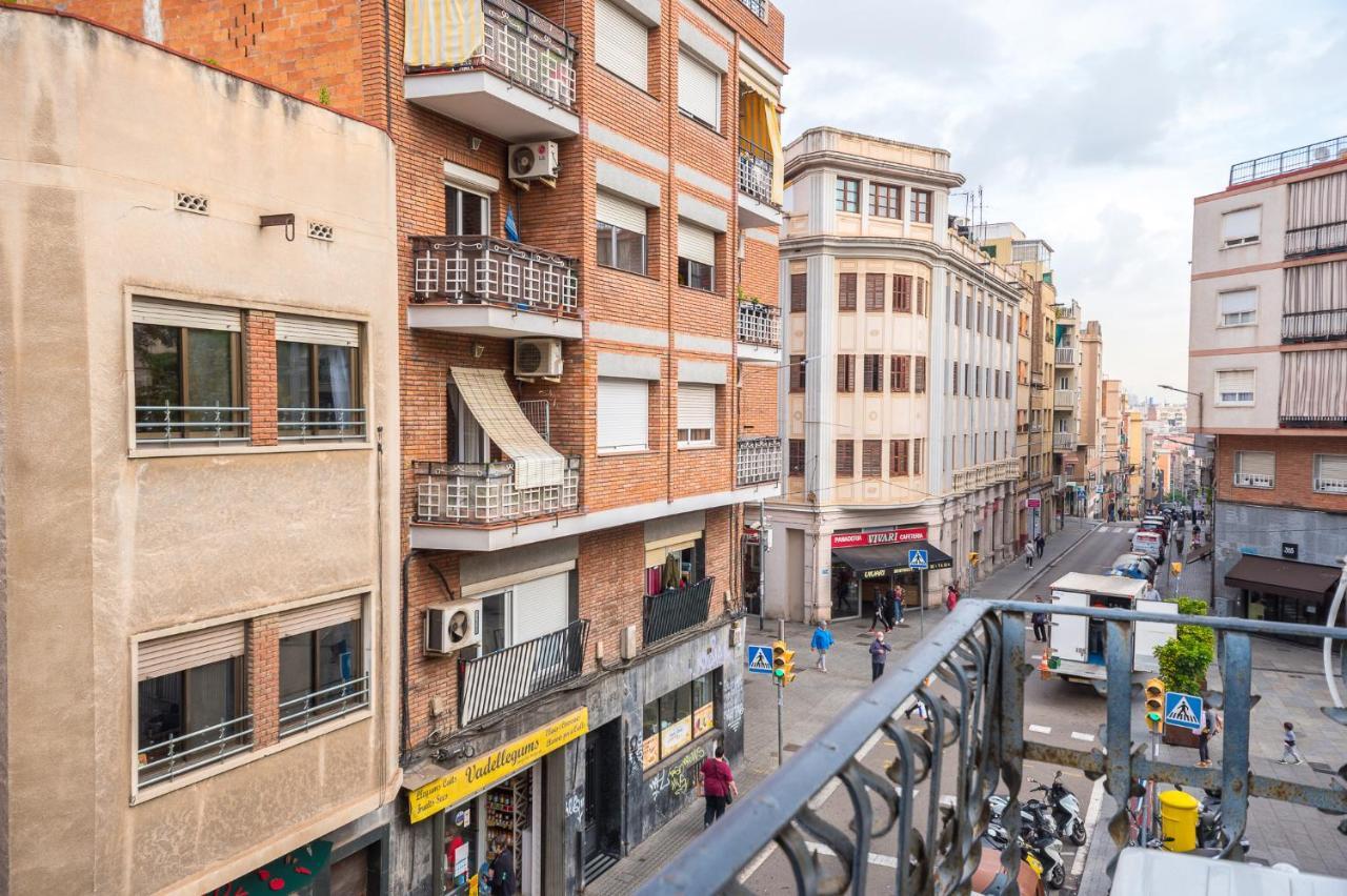 Homenfun Barcelona Studio Camp Nou II L'Hospitalet de Llobregat Bagian luar foto